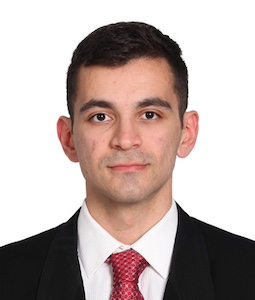 Headshot of Siavash Karbasizadeh