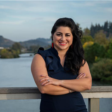Renee Delgado-Riley Headshot 