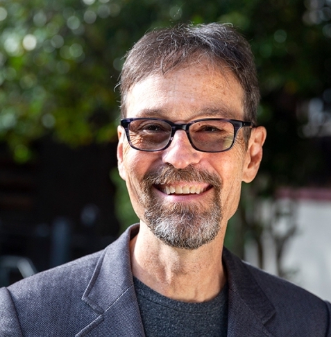 Photo of Dr. Jack Gallant, smiling at the camera