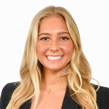Emma Hampton headshot