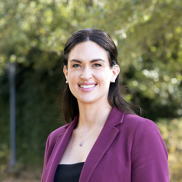 Headshot of Cassie Lewis Odahowski